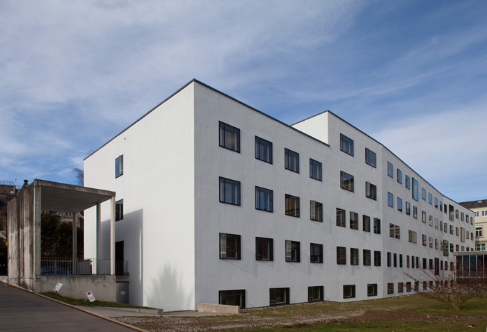 Uni-Neubau (Uni-S) an der Schanzeneckstrasse (Rückseite)
